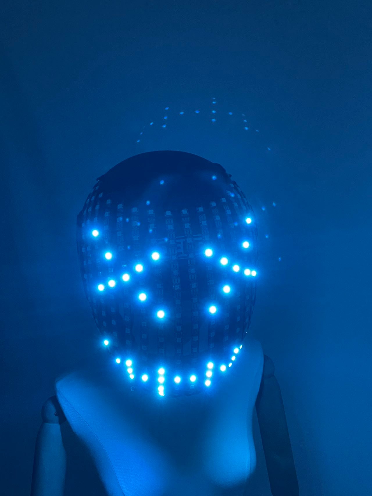 LED Helmet Illuminating Head Wearable Mask Lighting Up Costume Props For Stage Performance Celebration Christmas Decoration