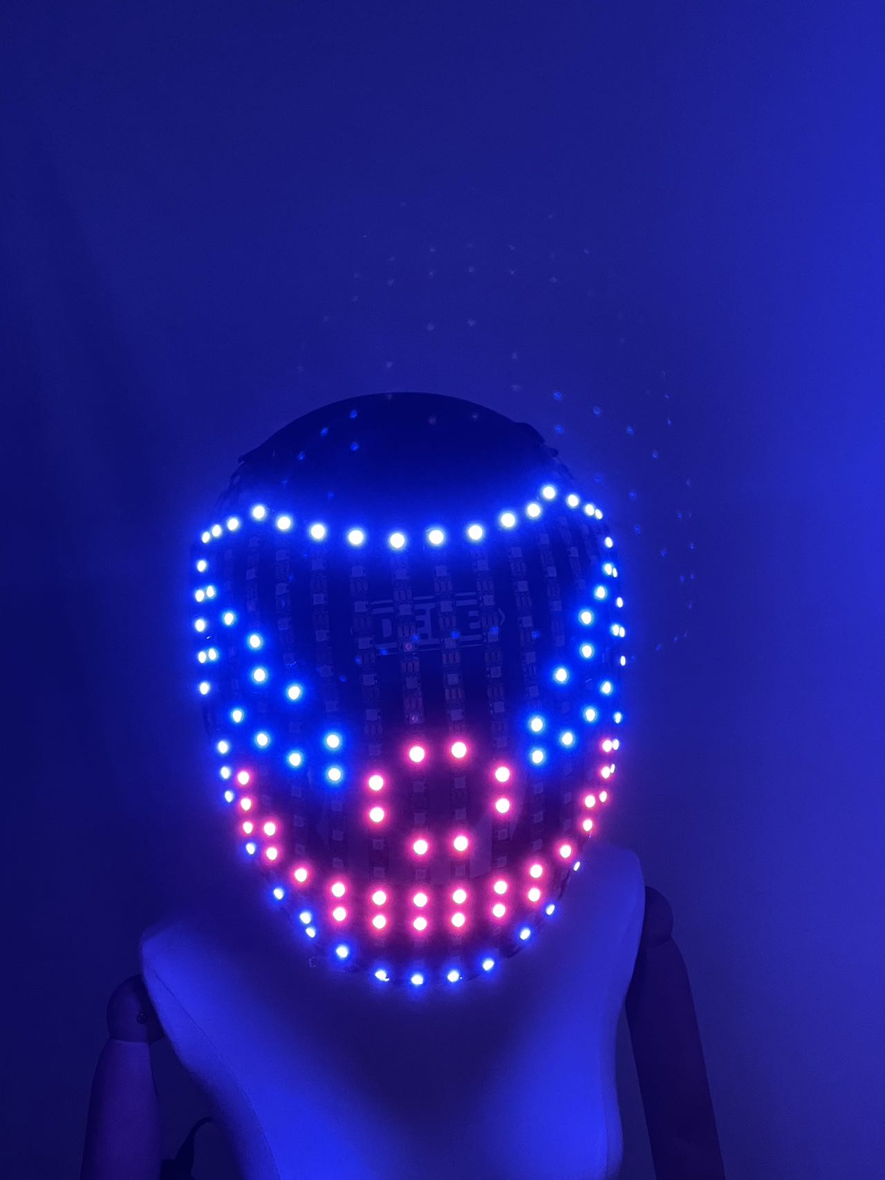 LED Helmet Illuminating Head Wearable Mask Lighting Up Costume Props For Stage Performance Celebration Christmas Decoration