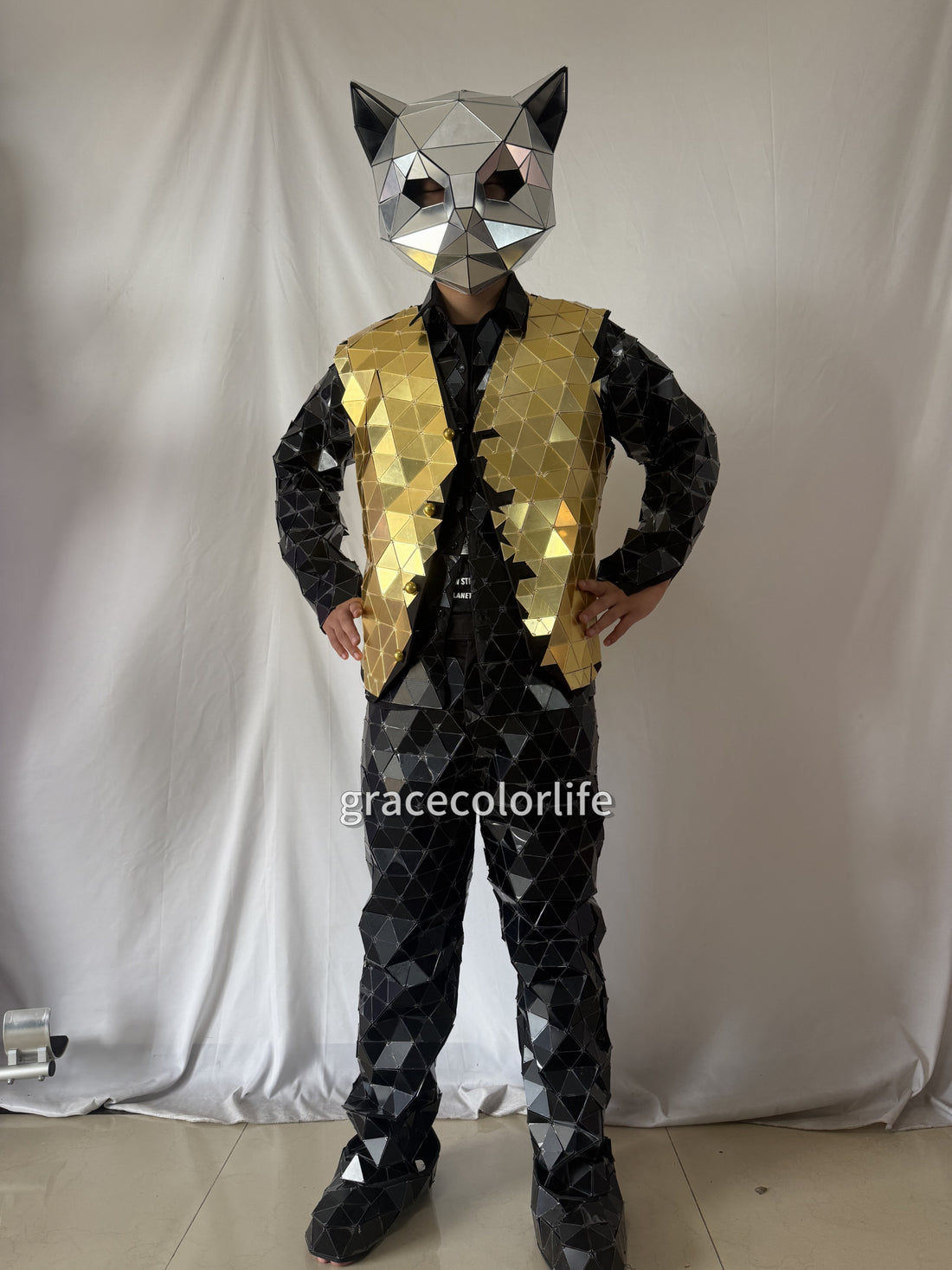 Animal Mirror Fragmented Costume Set Ideal for Carnival & Themed Gatherings