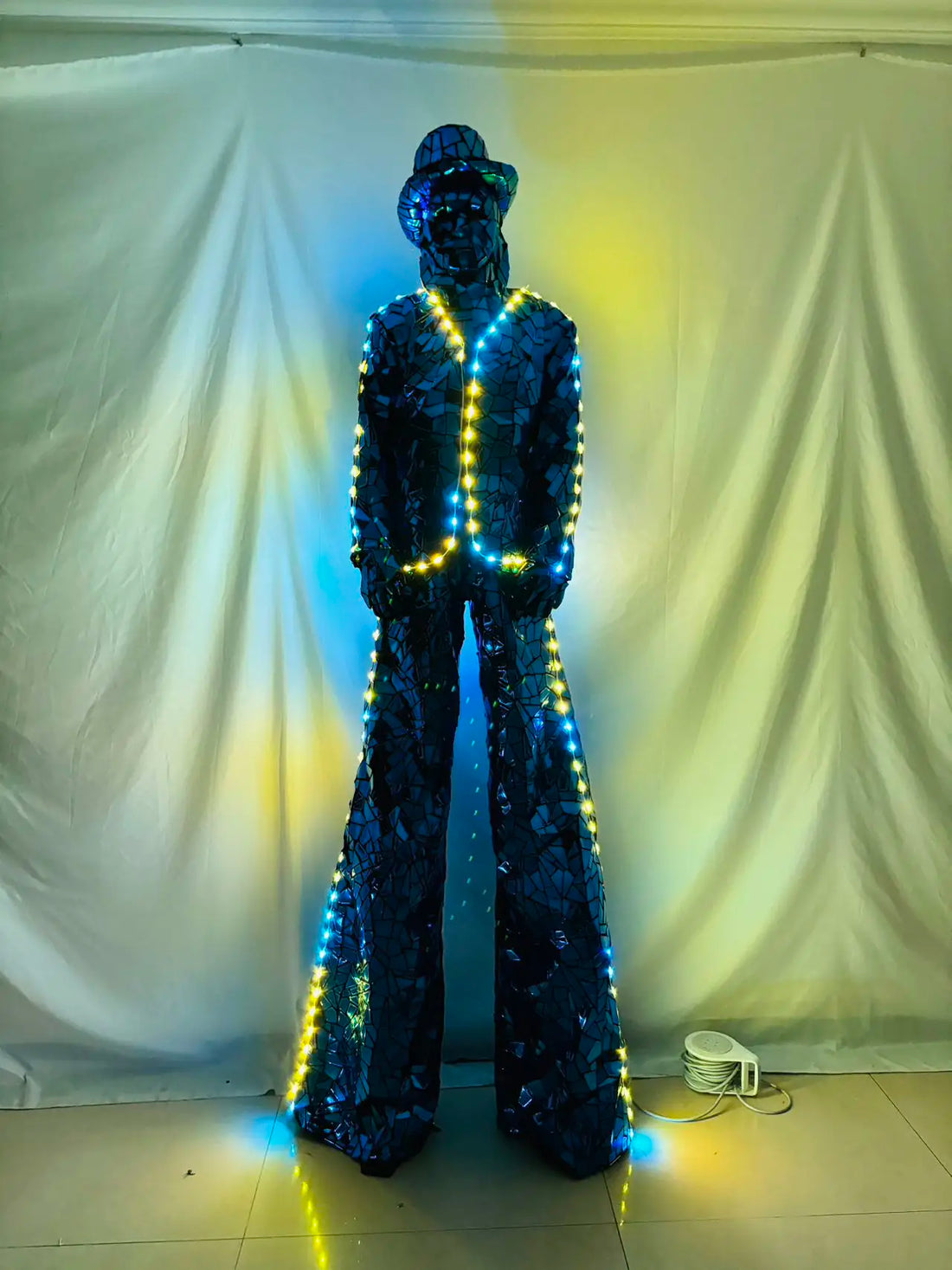 LED Stilts Walker Robots Shiny Mirror Sequin Fabric Suits(MJ-003)
