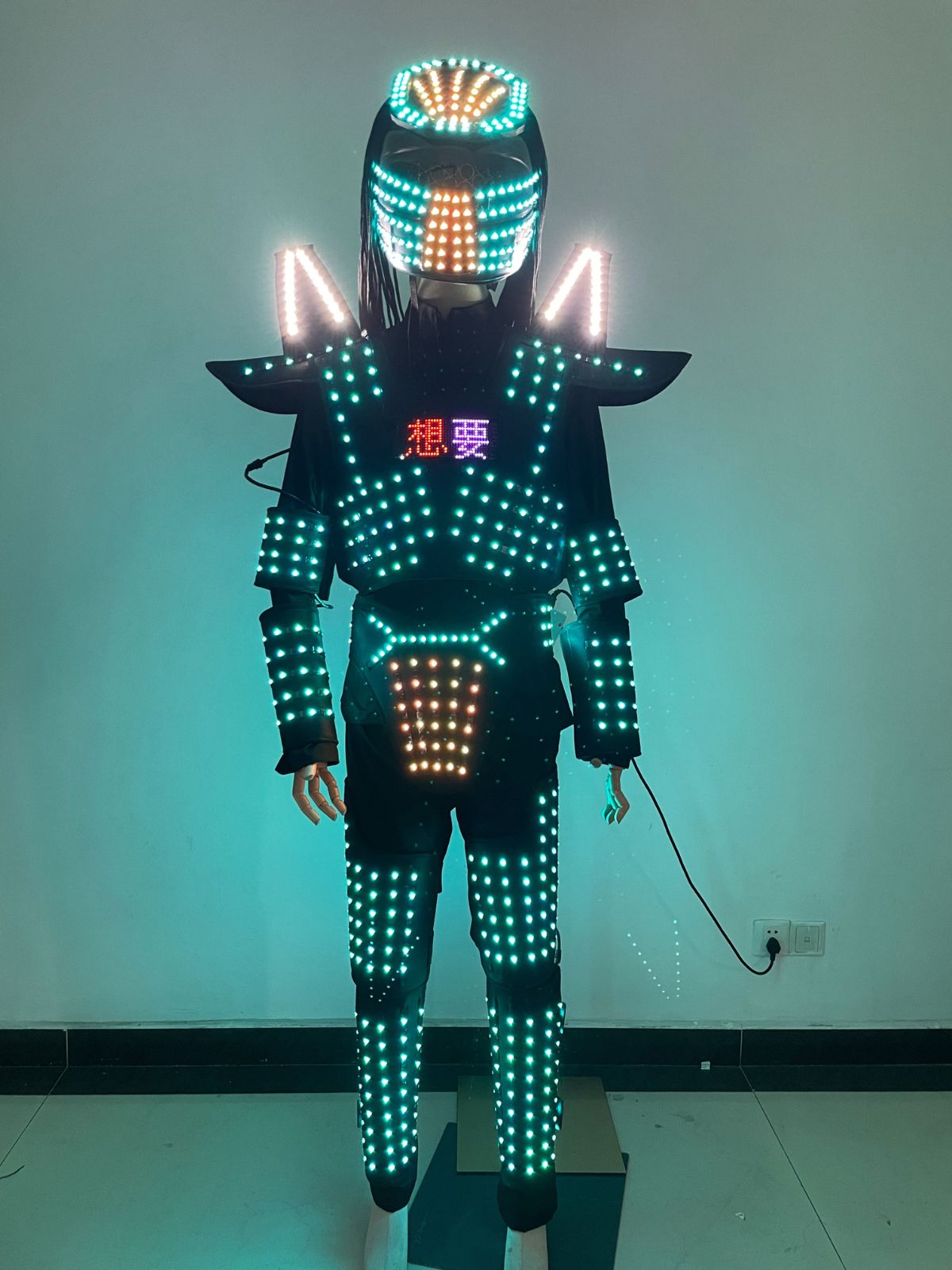 New LED Robot Suits Lighting Up Costumes For Nightclub Dance Show