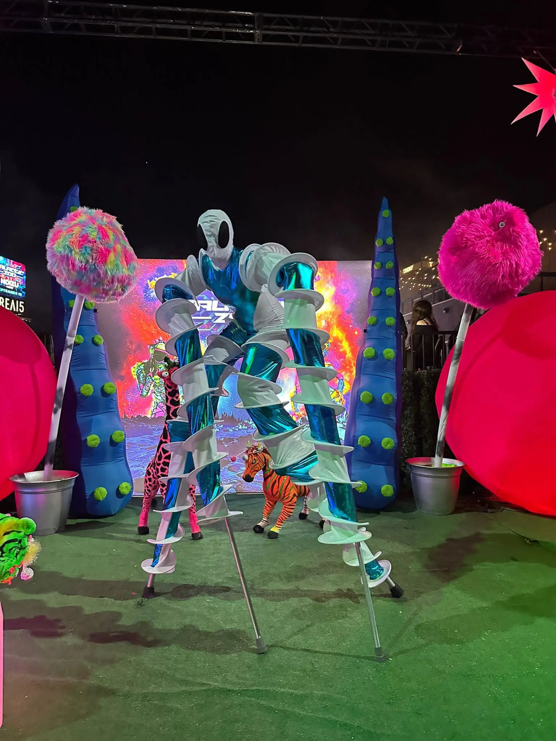 Stilts Walker Blue and white Halloween Events Holiday Rhinestone Dress Celebrate Party Show Dancer Show Mask Costume