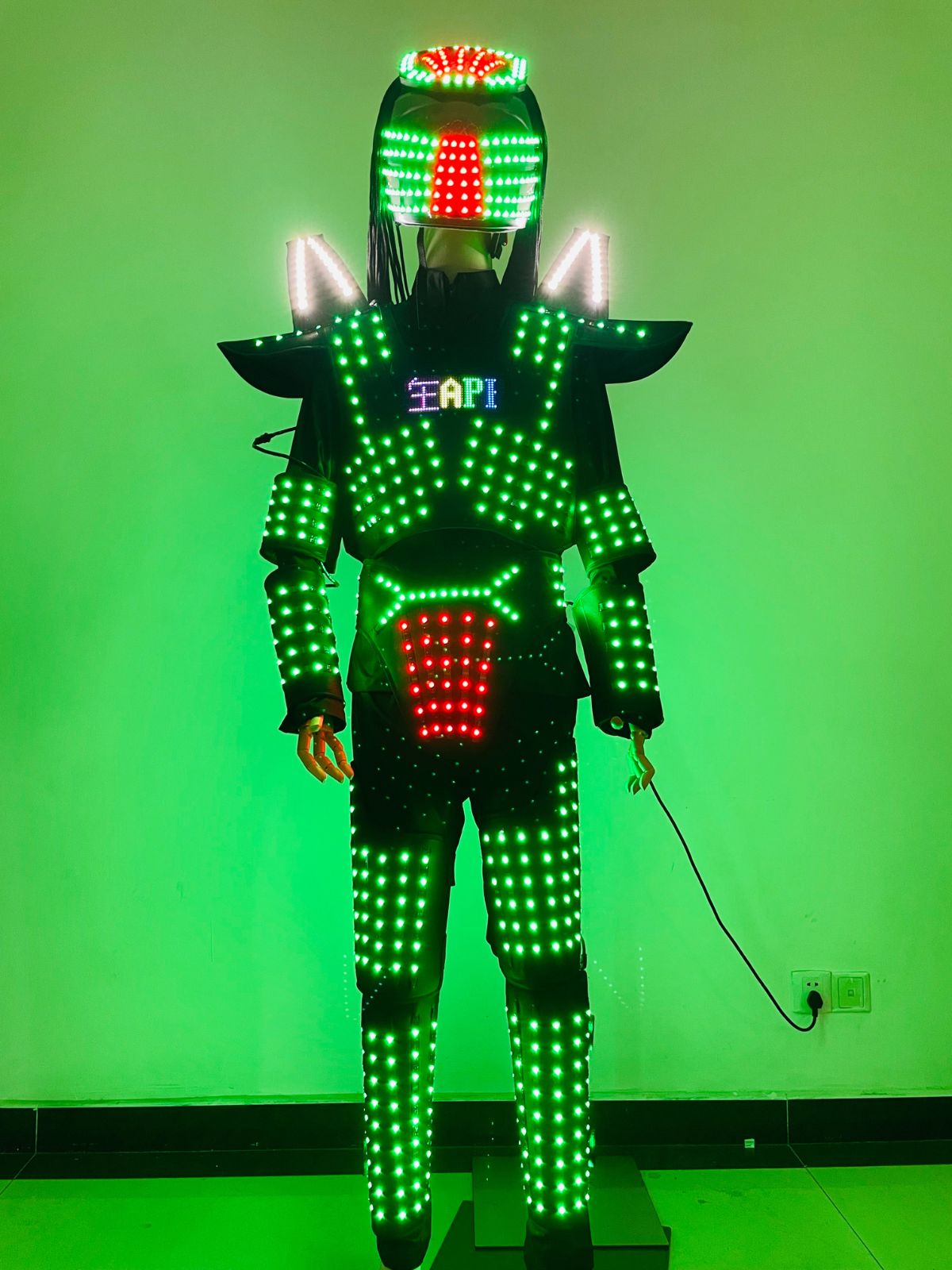 New LED Robot Suits Lighting Up Costumes For Nightclub Dance Show