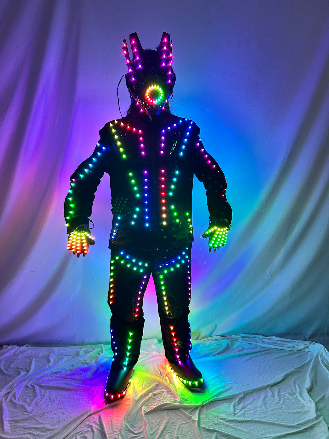 LED Glowing Full-Color Robot Jacket: Stunning Pixel Performance Suit for Showstopping Stage & Party Looks