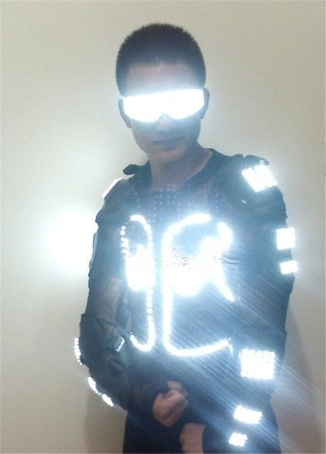 Nueva chaqueta de armadura luminosa LED Trajes que brillan intensamente para el rendimiento de baile 