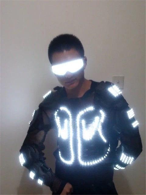 Nueva chaqueta de armadura luminosa LED Trajes que brillan intensamente para el rendimiento de baile 