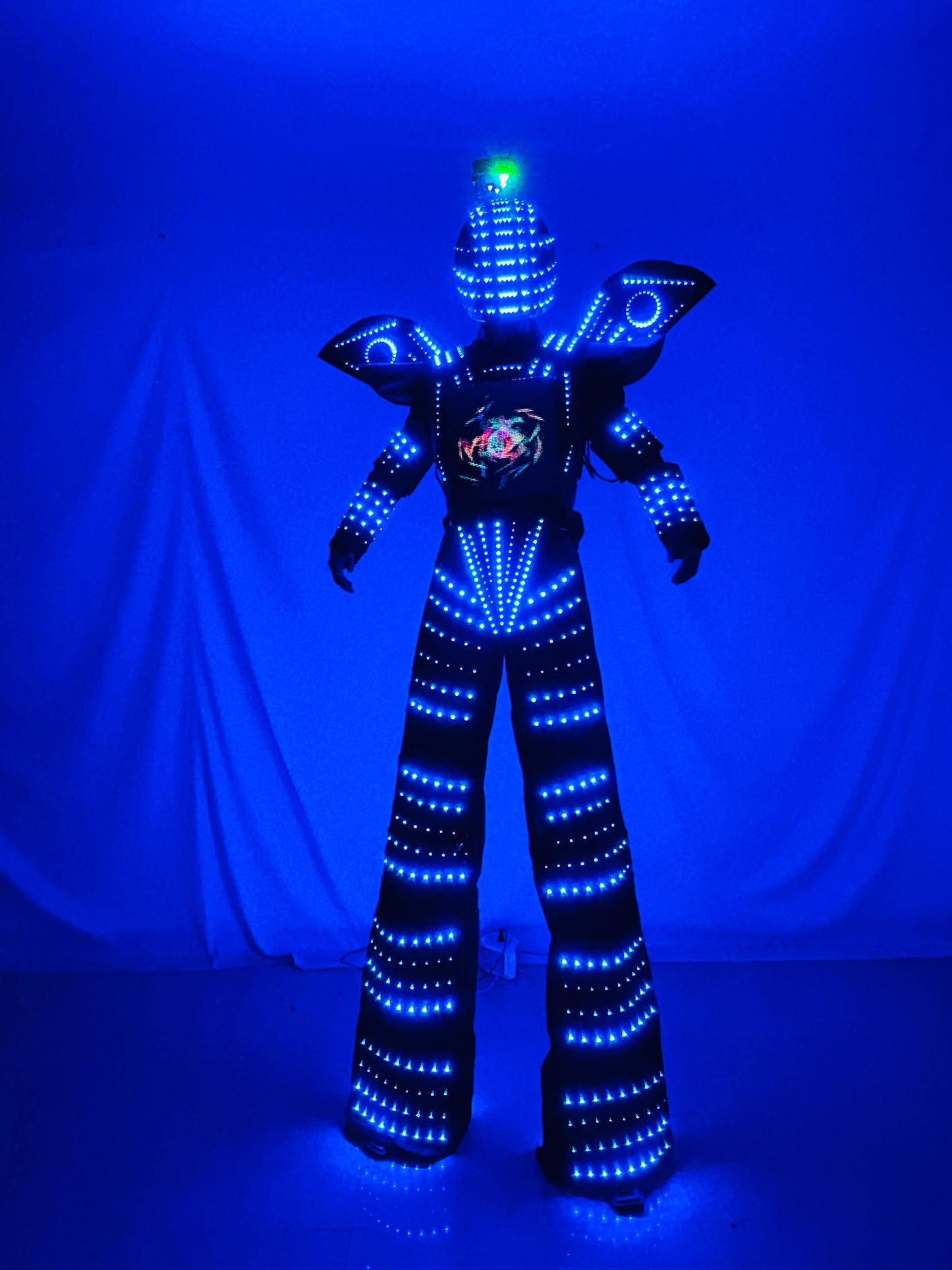 Full color LED Robot Costume Stilt Robot Suit Kryoman Clothing Celebration Party Show Entertainment Event