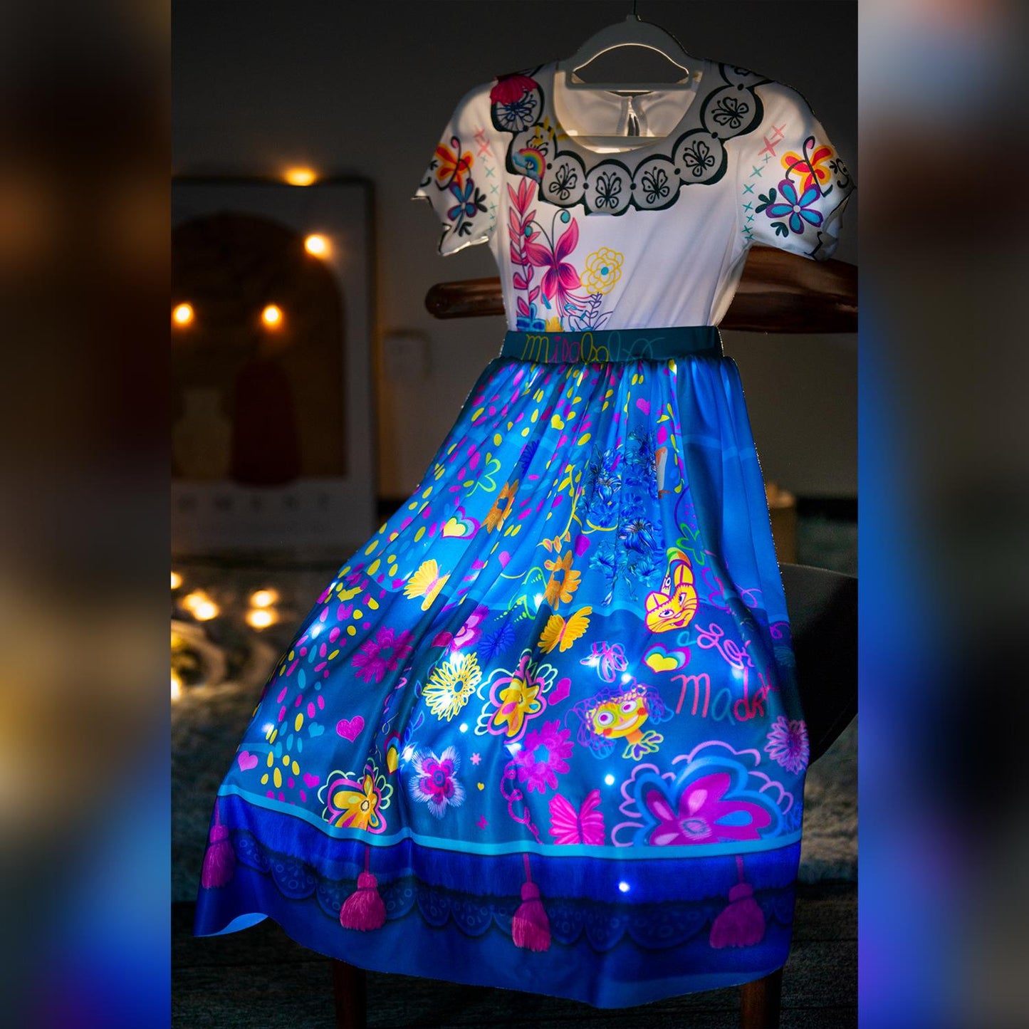 Encanto Mirabel Princess Vestido con luces LED para niñas