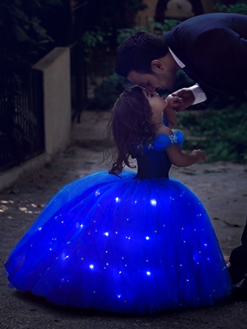 Vestido de princesa Cenicienta con luz LED para niñas para fiesta de cumpleaños de Navidad