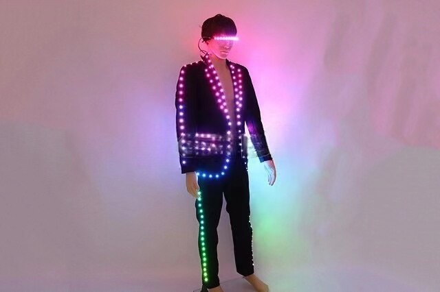 Traje de LED de control remoto digital para alojamiento de escenario de boda