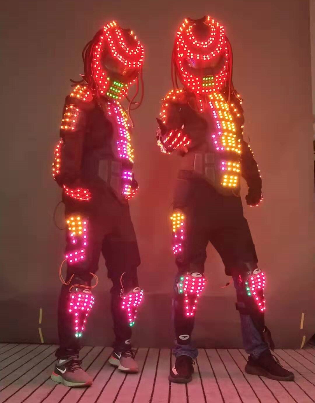 Led Intigrated Clothes Mechanical Dance LED Clothes RGB Luminous Armor For Nightclub Show