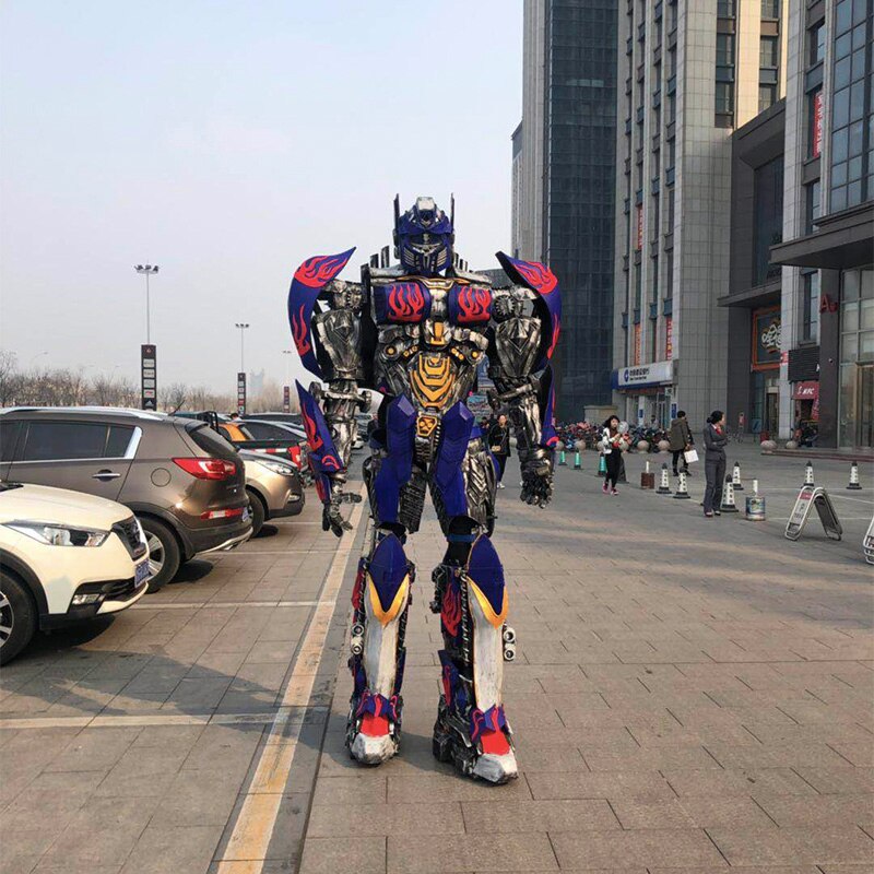 大型トランスフォーマーのウェアラブルロボット服